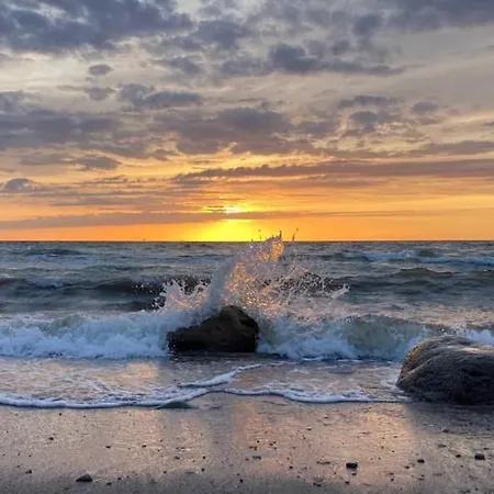 Gemuetliche Mit Balkon Nahe Der Ostsee - 2 Schlafzimmer * Wischuer