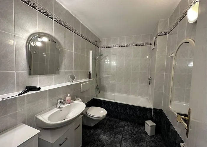 Gemuetliche Mit Balkon Nahe Der Ostsee - 2 Schlafzimmer * Wischuer